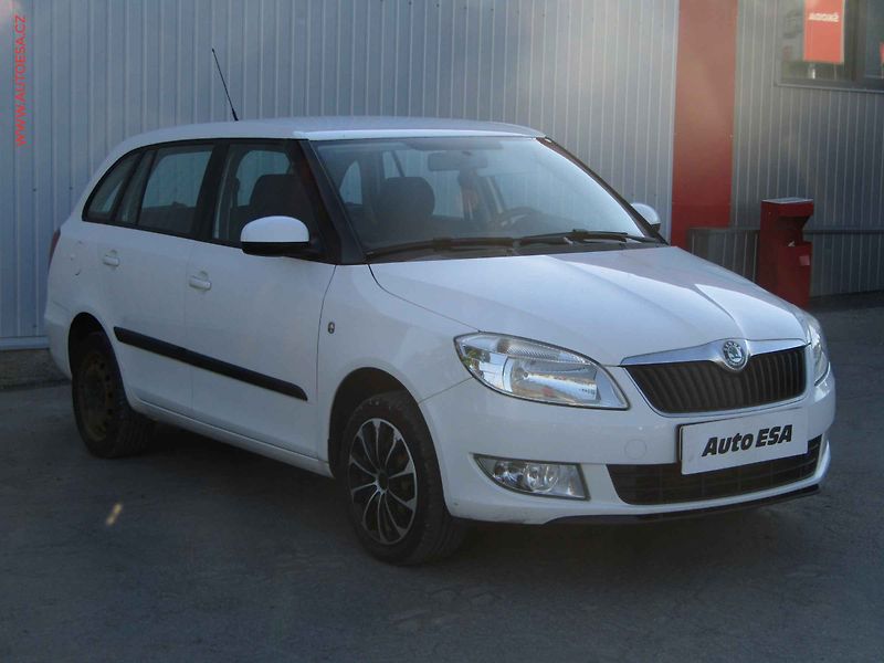 Škoda Fabia (2011) 1.6 TDi, ČR, servis.kniha, AC - fotografie inzerátu