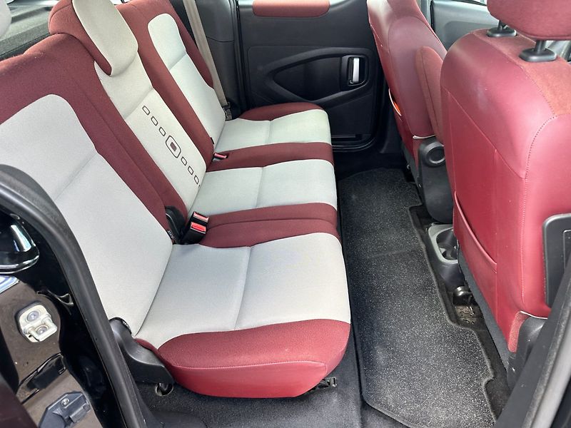 Citroën Berlingo (2010) 1.6i 88kw - fotka 13 z 17