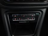 Volkswagen Sharan (2012) 2.0 TDI, 7 míst, Navi, Xenony - náhled 11