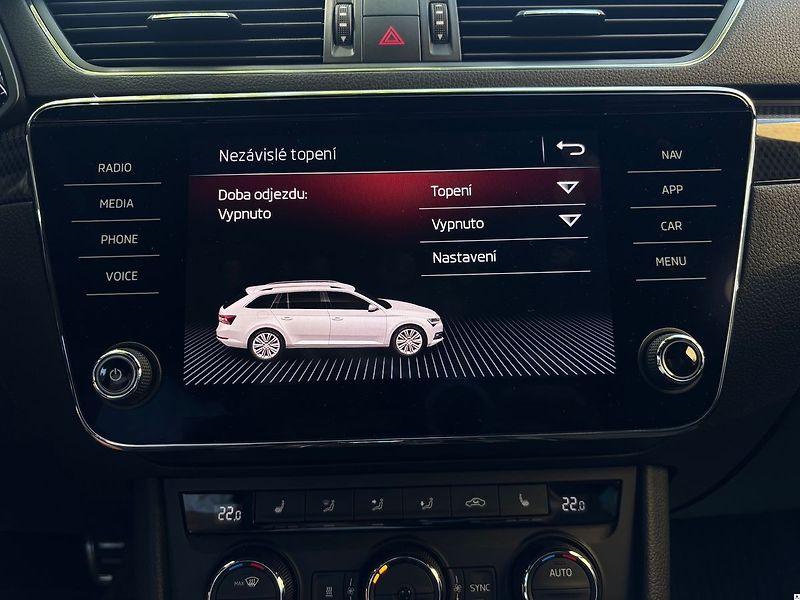 Škoda Superb 2.0TDI-AT/2018/SPORTLINE-ZÁRUK - fotka 17 z 55