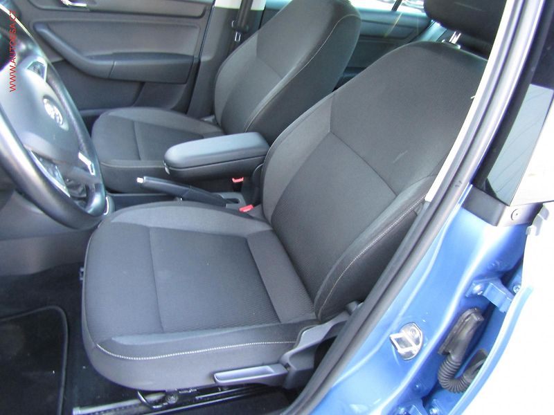 Škoda Rapid (2014) 1.2 TSi, ČR, Ambition - fotka 9 z 16