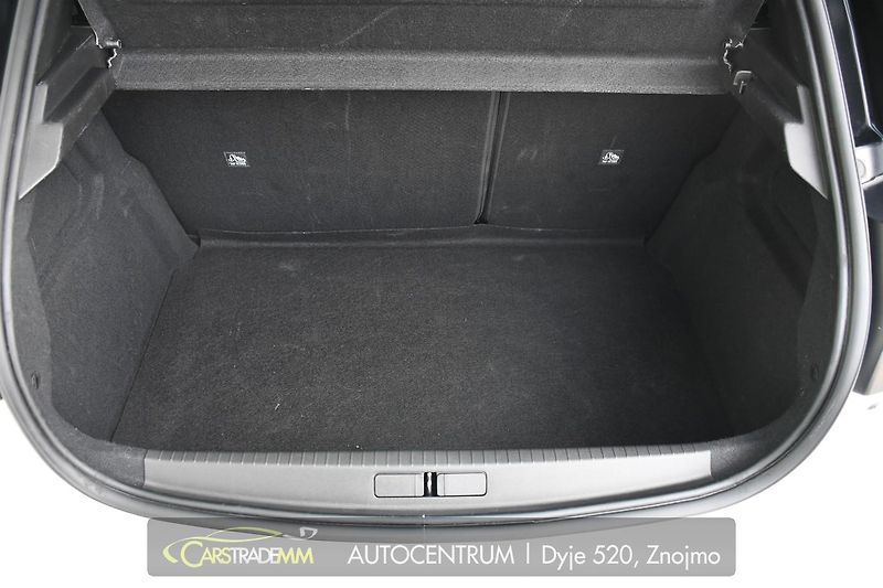 Opel Corsa 1.2T 96kW GS-LINE AUTOMAT - fotka 21 z 35