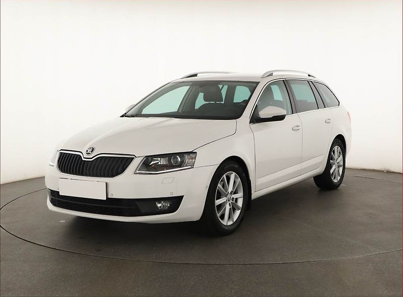 Škoda Octavia (2014) 2.0 TDI, Automat, Xenony - fotka 2 z 20