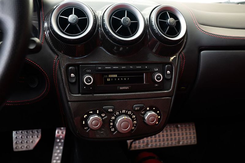 Ferrari F430 Coupé F1 Keramické brzdy - fotka 11 z 21