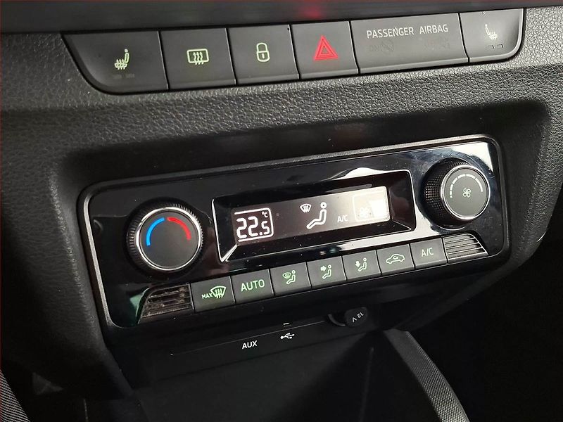Škoda Fabia (2015) Ambition 1.4 TDI, Serv.kniha - fotka 14 z 16