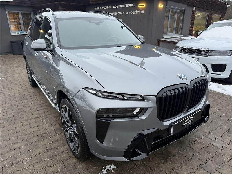 BMW X7 40d Xdrive Msport - fotka 3 z 40