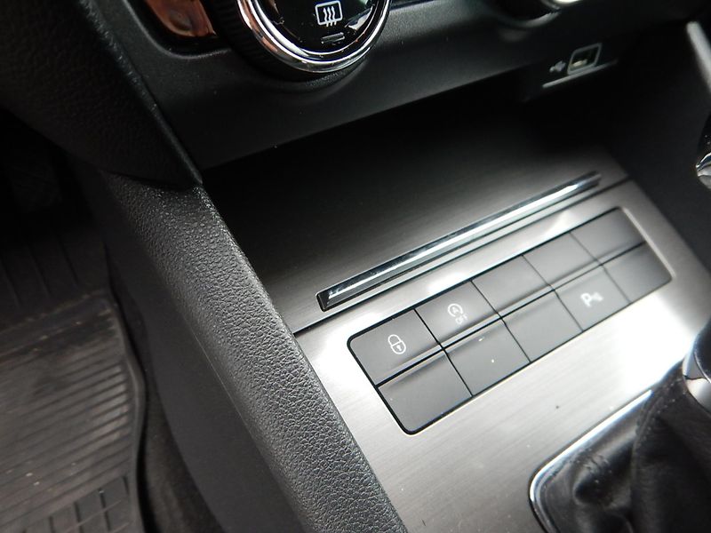 Škoda Octavia 2.0 TDI, DSG - fotka 22 z 28