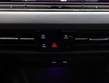 Volkswagen Golf (2023) Life 1.5 TSI, digi klima - náhled 12