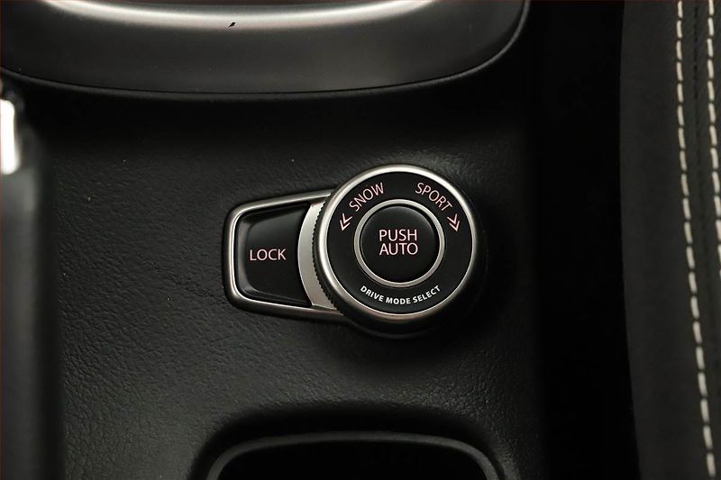 Suzuki SX4 S-Cross (2018) Premium 1.4 BoosterJet, 4X4 - fotka 21 z 23