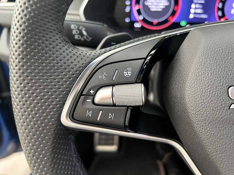 Škoda Octavia 2.0 TDI SportLine - fotka 10 z 29