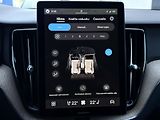 Volvo XC60 B5 AWD // PLUS DARK + sada kol - náhled 40