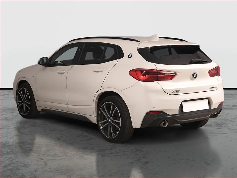 BMW X2 (2019) xDrive18d - fotka 4 z 21