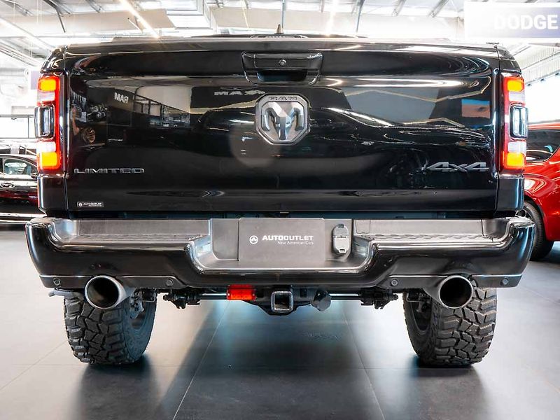 Dodge RAM (2024) 5.7 V8 eTorque Limited 6 LIFT - fotka 4 z 45