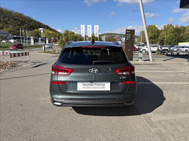 Hyundai i30 (2026) 1,6 T-GDI DCT  WG FL Go Czech - fotka 6 z 22