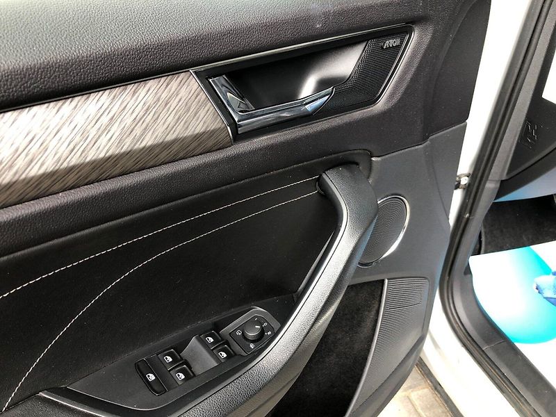 Škoda Kodiaq (2021) 2.0 TDi 4x4 DSG - fotka 26 z 35