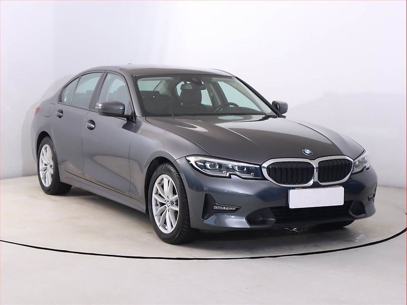 BMW Řada 3 (2019) 320 d xDrive - fotografie inzerátu