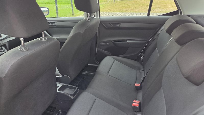 Škoda Fabia (2021) 1.0MPI 44 kW Active CZ DPH - fotka 14 z 20