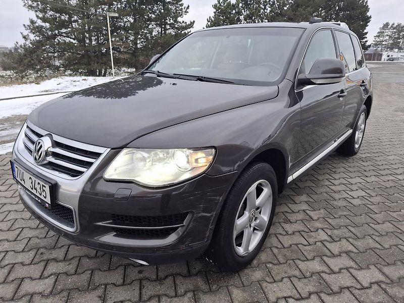Volkswagen Touareg (2008) 3,0 TDI - fotka 3 z 11