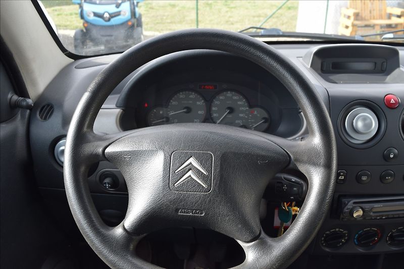 Citroën Berlingo 1,6 16V 80KW NOVÉ SVÍČKY - fotka 23 z 34