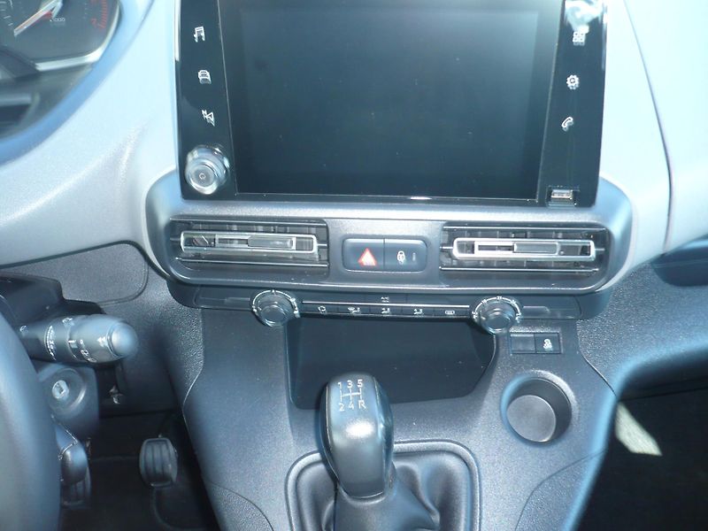 Peugeot Rifter 1.5HDI 75Kw 7Míst Klima - fotka 13 z 30
