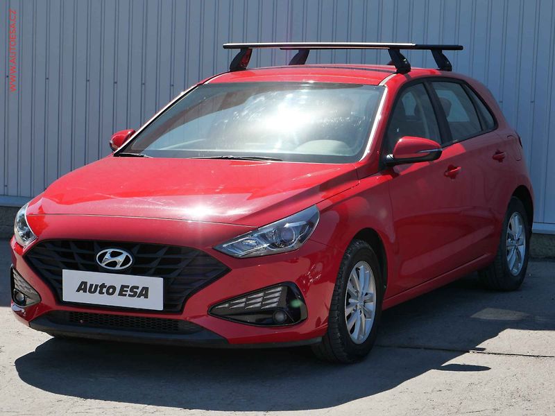 Hyundai i30 (2020) 1.5 DPi, ČR, servis.kniha, AC - fotka 3 z 20