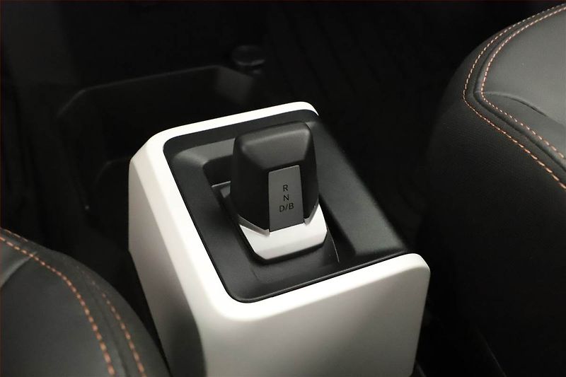 Dacia Spring (2025) Electric 65 (27 kWh), SoH 96% - fotka 9 z 20
