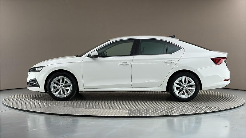 Škoda Octavia 2.0 TDI Style - fotka 4 z 27