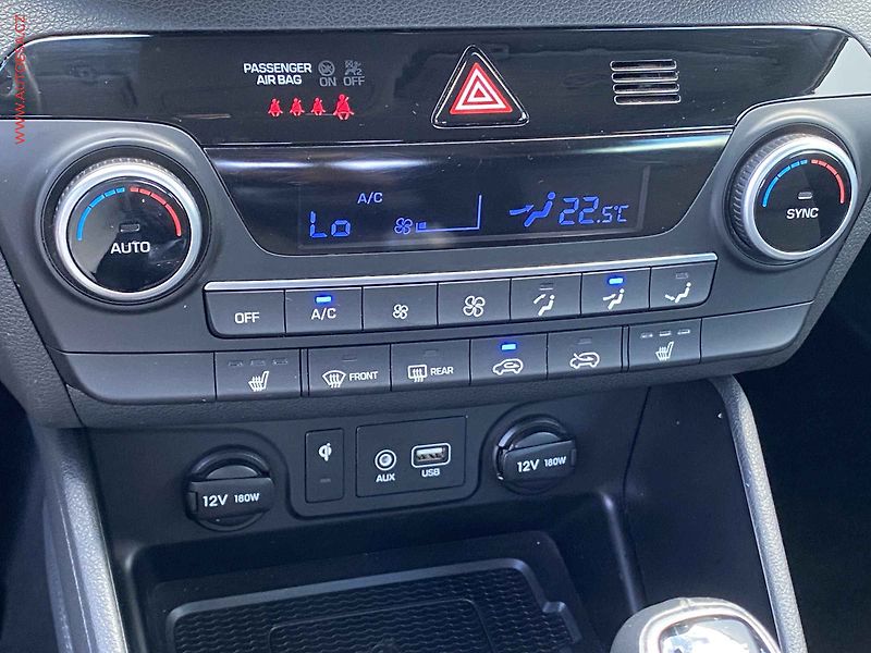 Hyundai Tucson (2019) 1.6 CRDi, Navi, kamera - fotka 16 z 20
