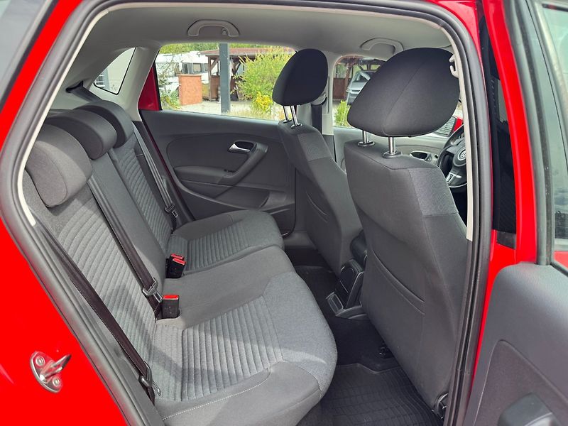 Volkswagen Polo (2011) 4Friends 1.2i 44kW - fotka 23 z 33