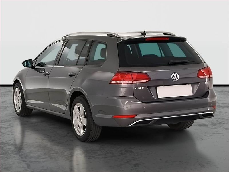 Volkswagen Golf (2018) Comfortline 1.6 TDI, Automat - fotka 4 z 21