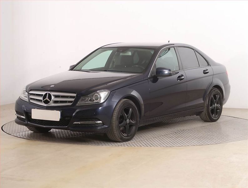 Mercedes-Benz Třídy C (2014) Avantgarde C 200 CDI, Automat - fotka 2 z 18