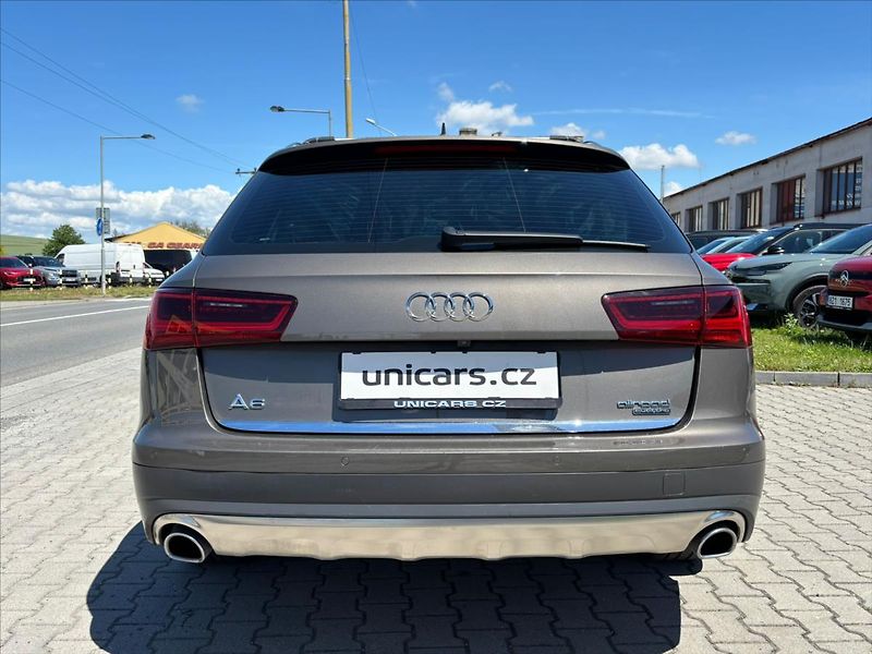 Audi A6 Allroad 3,0 TDI  quattro S tronicCZ DP - fotka 5 z 35