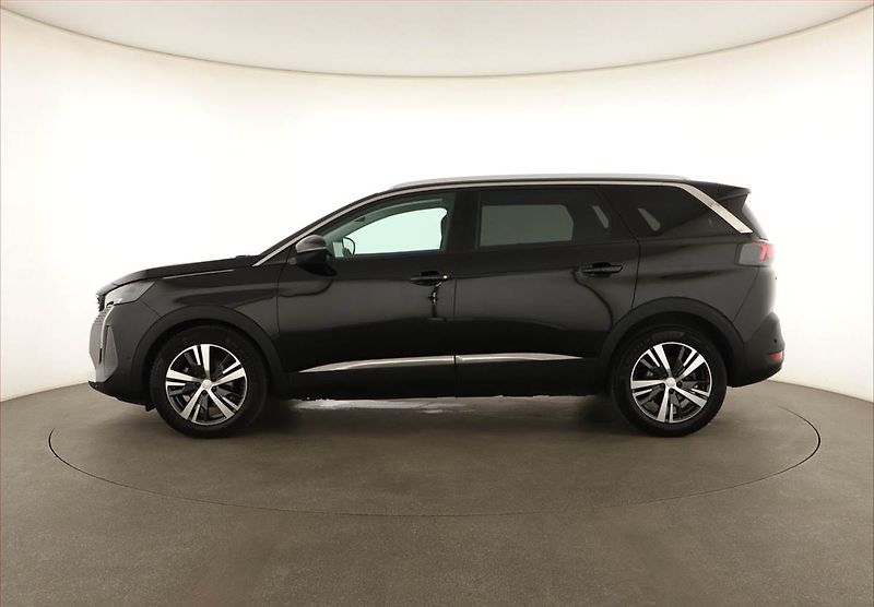 Peugeot 5008 (2022) Allure 1.5 BlueHDi - fotka 3 z 21