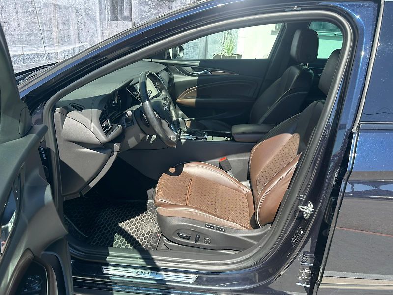 Opel Insignia (2017) 2.0D, 125KW, MATRIX, MASÁŽ - fotka 27 z 28