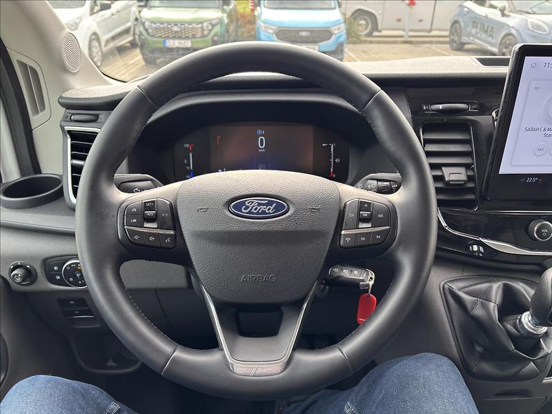 Ford Transit 2,0 EcoBlue 121kW L4 DPH - fotka 25 z 43