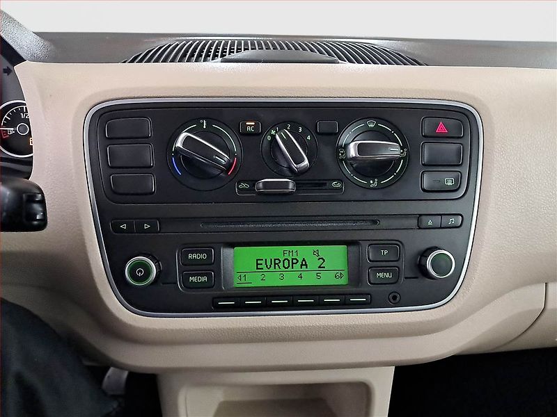 Škoda Citigo (2012) 1.0 MPI - fotka 12 z 15