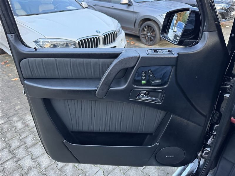 Mercedes-Benz Třídy G G 500 AMG - fotka 17 z 24