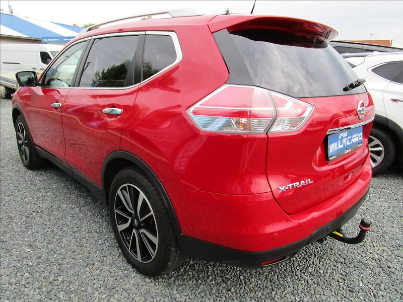 Nissan X-Trail 1.6dCi 96kW 4x4 Tekna, 1.maj. - fotka 4 z 78