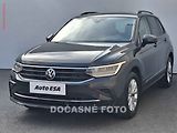 Volkswagen Tiguan (2021) 1.5 TSi, Life, DSG, kamera - náhled 2