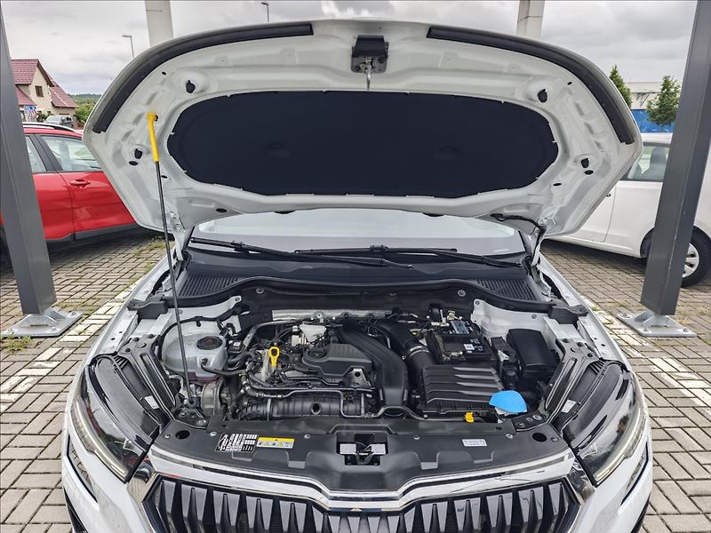 Škoda Karoq 1,5 TSI DSG  Style - fotka 19 z 19