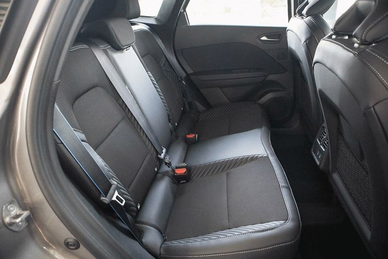 Renault Symbioz (2026) Esprit Alpine E-Tech 160 fullh - fotka 16 z 50