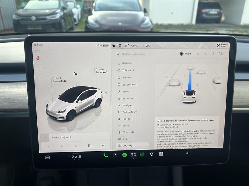 Tesla Model Y ZAMLUVENO ! TZ 94,1% - fotka 38 z 49
