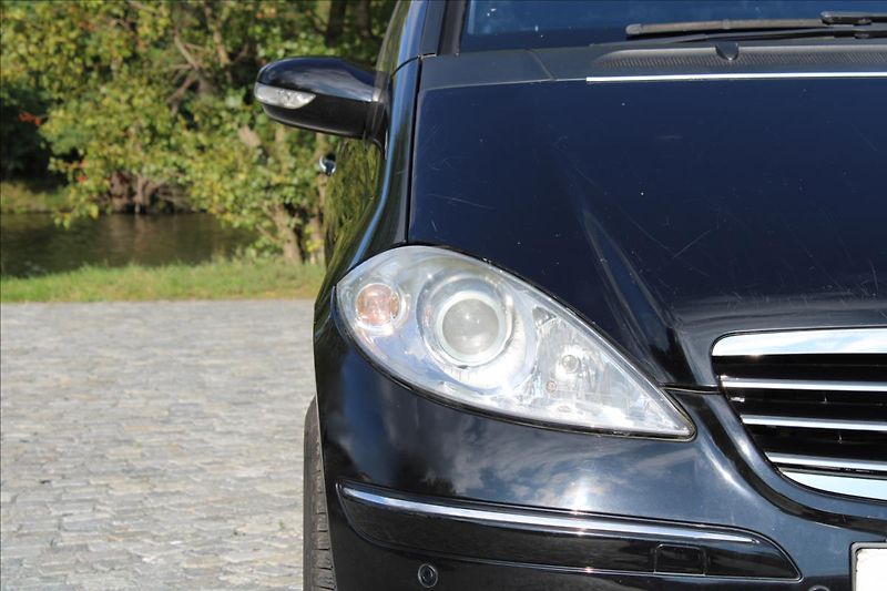 Mercedes-Benz Třídy A A150i / 70kW - na díly !!! - fotka 22 z 26