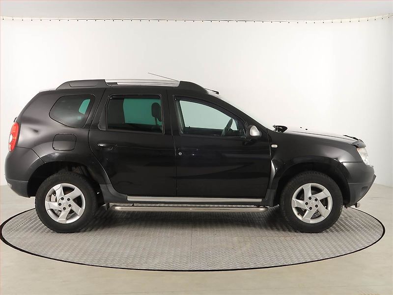Dacia Duster (2012) 1.6 16V - fotka 6 z 16