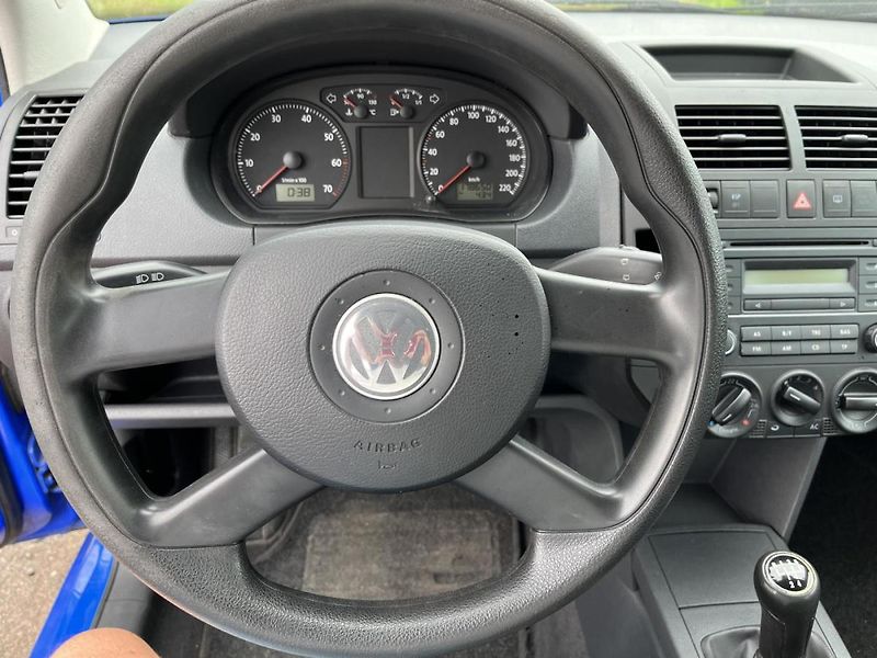 Volkswagen Polo 1.2i - fotka 14 z 17