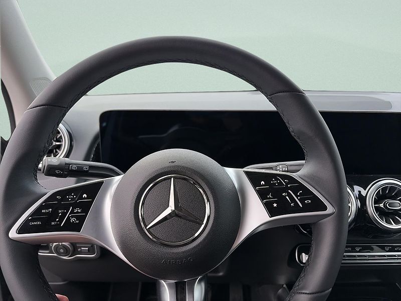 Mercedes-Benz GLB (2026) 200 Progressive Edition - fotka 10 z 15