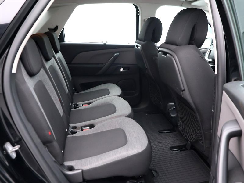 Citroën C4 Picasso 1,6 HDi 73kW Live Aut.klima - fotka 13 z 27