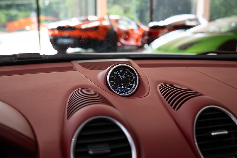 Porsche 718 718 Spyder PCCB/PPF/Záruka/Bos - fotka 15 z 23