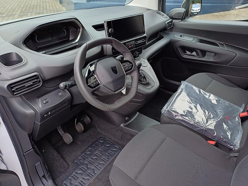 Peugeot Partner (2026) Furgon L2 1000 1.5 BlueHDi 100 - fotka 9 z 22