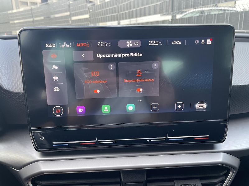 Seat Leon (2021) 1.5 TSI 110 kW DSG FR - fotka 32 z 47